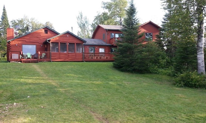 Grand Marais Cabin | Enjoy the beautiful views of Devil Track Lake near Grand Marais, MN n