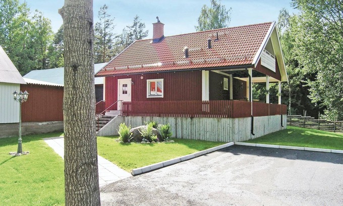 Lammedal House | Enjoy the fantastic location just 400 meters from the lakeshores.