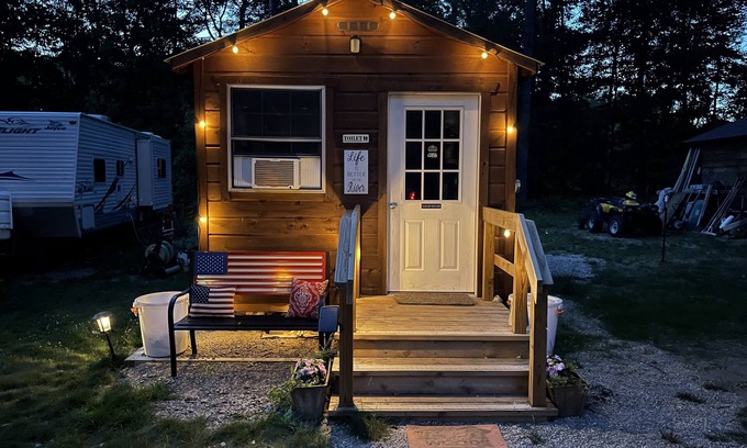 Fife Lake House | Enjoy the Michigan Sky and Glamp camping!