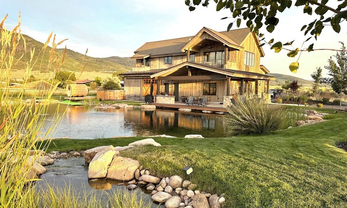 Oakley House | Enjoy the tranquility & serenity. Barnhouse at Twilight Moon Ranch.
