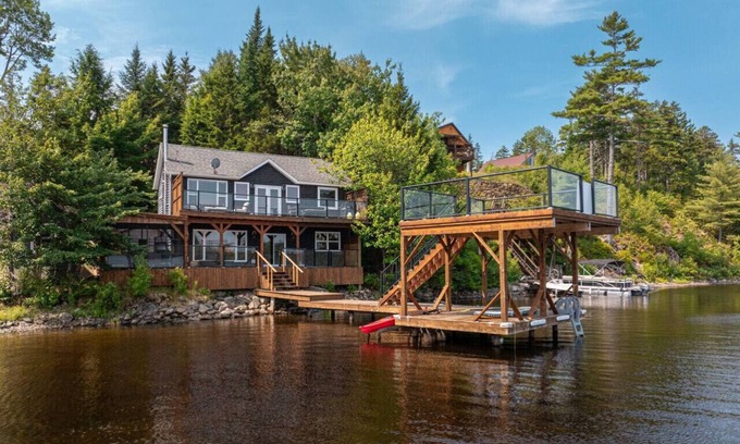 Mount Uniacke House | Enjoy the ultimate retreat with a hot tub, fire pits, a cold plunge, and sauna