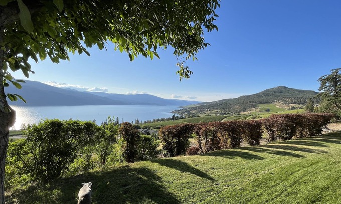 Central Okanagan House | Enjoy the view of Okanagan Lake while relaxing on this private two acres of land