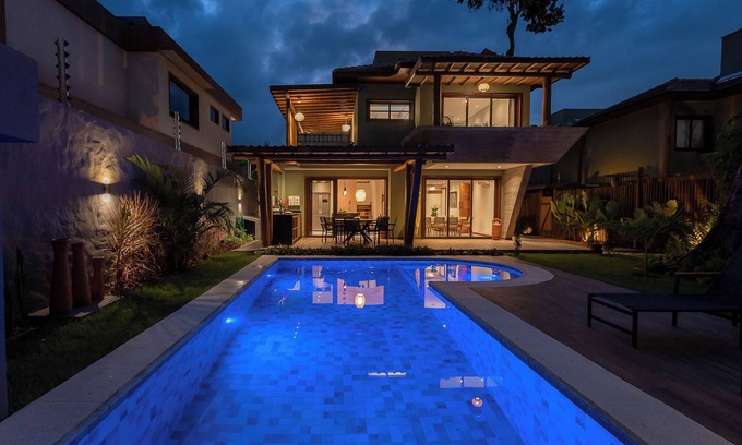 Arraial d'Ajuda House | Enjoy this brand-new and luxurious villa located just 100m from Araçaipe beach!