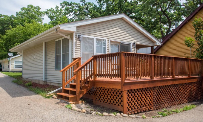 Fox Lake House | Enjoy Your Vacation On Lake Pistakee Of The Chain