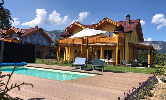 Arnoldstein House | Enjoyment in triplicate - Casa Drei Mädel
