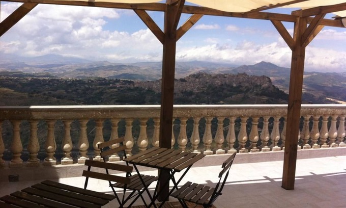 Enna Bed & Breakfast | Enna Inn Centro