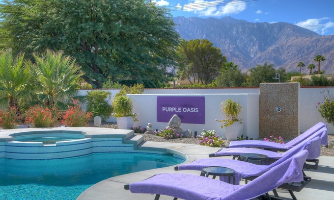 Desert Park Estates House | ENTERTAINERS DREAM BACKYARD WITH GORGEOUS MOUNTAIN VIEWS