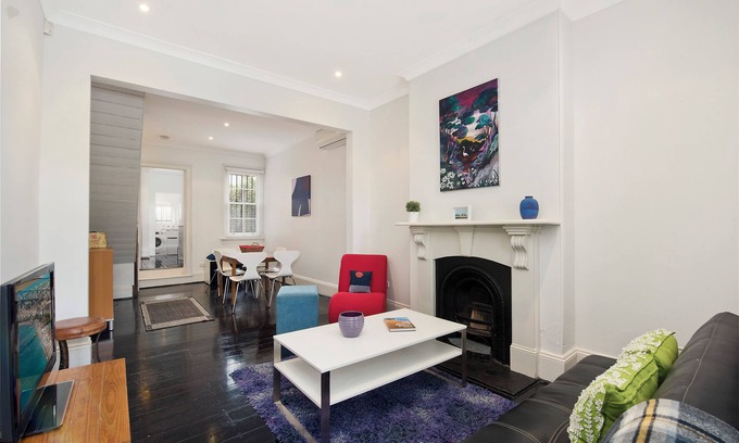 Paddington House | Entire 2 Bedroom Paddington Terrace