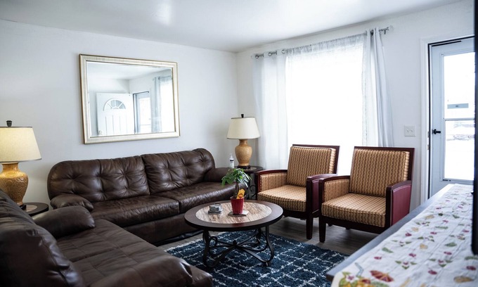 Romulus House | Entire 3 Bedroom Home. Newly renovated & Furnished
