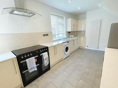 Durham House | Entire 3 Bedroom House in Durham
