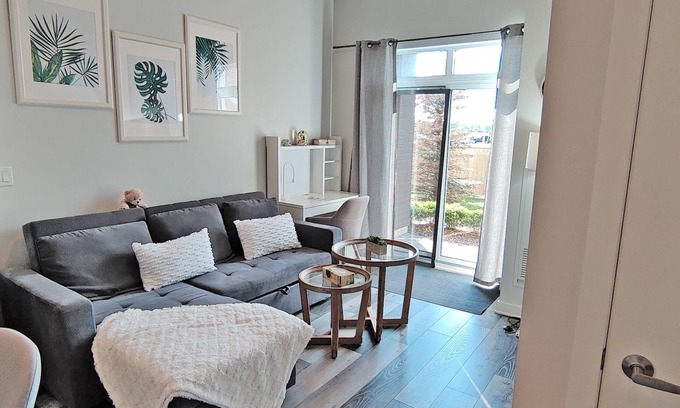 West Oak Trails Apartment | 💖 Entire Apartment: 1 Bedroom + 1 Bathroom · high ceilings · quiet place