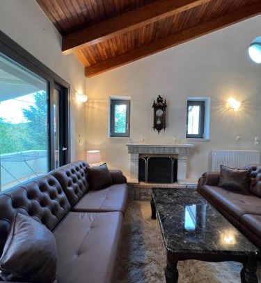 Igoumenitsa Apartment | Entire Apartment 140m2 near Syvota and Parga