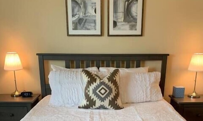 Northside Apartment | Entire Apartment 2Br*Gated Community*Pool*Gym+More