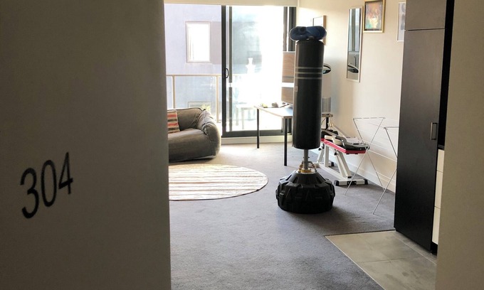 Maribyrnong Apartment | Entire apartment number 304 in Maribyrnong with Washer/Dryer and is 20min 2 city