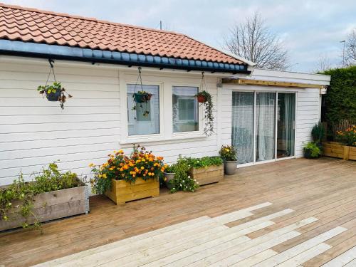 Sandnes Apartment | Entire apartment with free parking