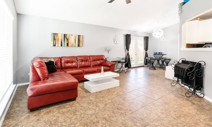 Killeen House | Entire Comfy Home