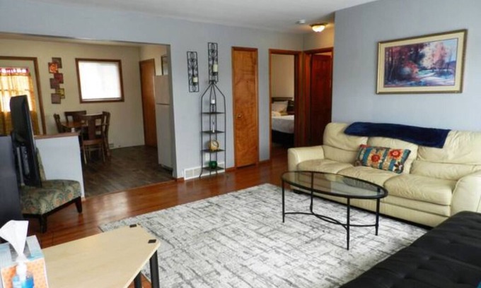 Madison House | Entire duplex next to waterfront