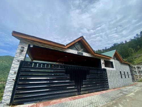 Dhirkot House | Entire Holiday Home in Galiyat with Valley Views