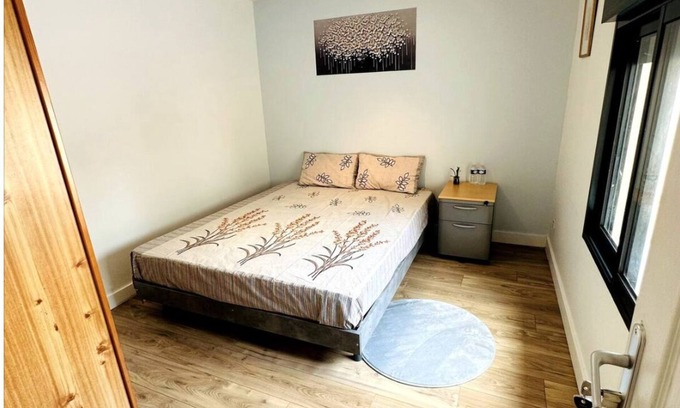 Tremblay-en-France Bed & Breakfast | Entire Home & Breakfast , 10 Mins CDG Aéroport, Parc de Expo, 25 Mins Disneyland
