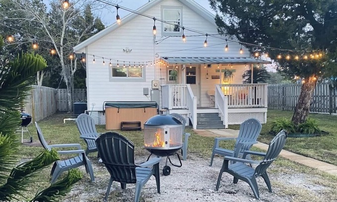 Historic District House | Entire home hosted by Angel