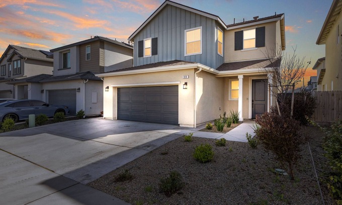 Visalia House | Entire Home! King bed suite. Full kitchen. Patio. Coffee bar. High speed wifi.