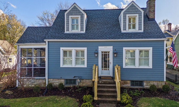 Midway House | Entire home located in Midway, ky.