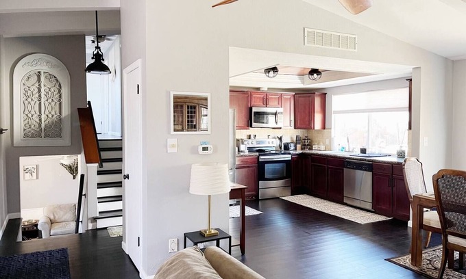 Lakewood House | Entire Home; Theater Room; 6+ Guests'; Near Red Rocks Amphitheater