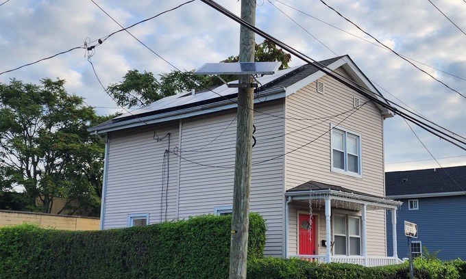 Hackensack House | Entire house close to NYC, Metlife stadium, American Dream mall!