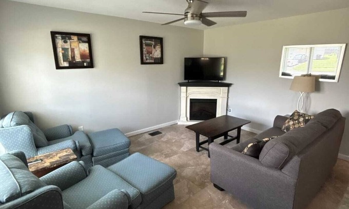 Xenia House | Entire House - Discounted for Over 7 days and Over 28 days