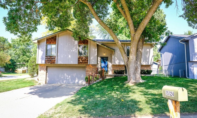 West Omaha House | Entire House in Omaha I w EV Charger