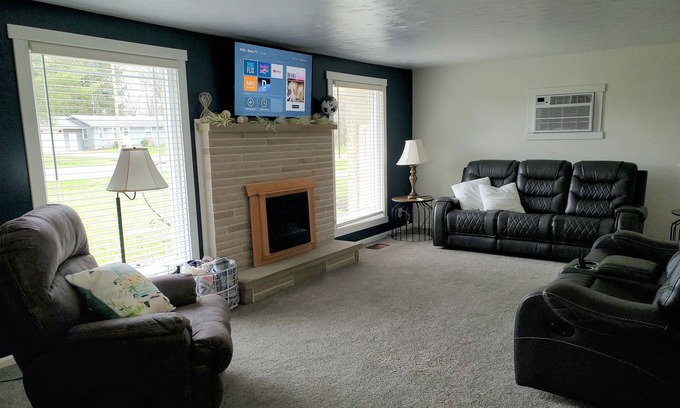 Beach City House | Entire House