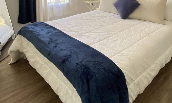 Hull Condo | Entire Large Fully Furnished Condo near Downtown Ottawa, Hull and Gatineau!