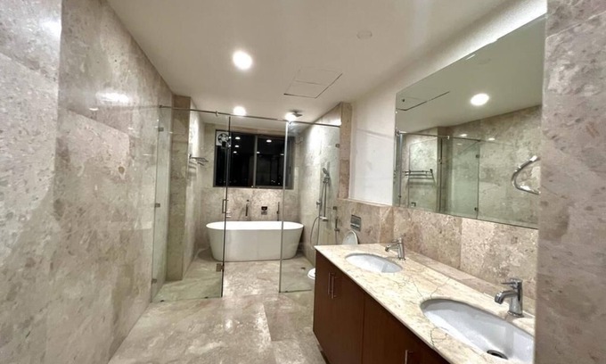 Vasant Kunj Apartment | Entire Luxury 2BHK Flat for Parties/Family