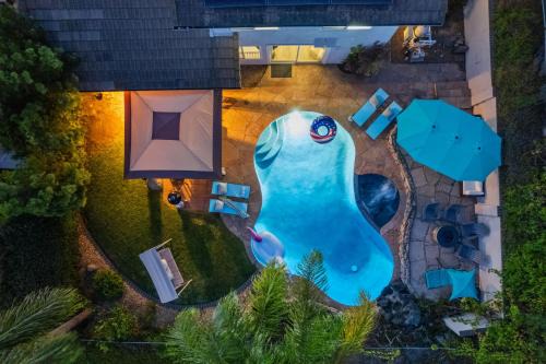 Rancho Penasquitos House | Entire Private Hot Tub, King Bed, Garage, Grand View, 3BR-3Bth, Available Now