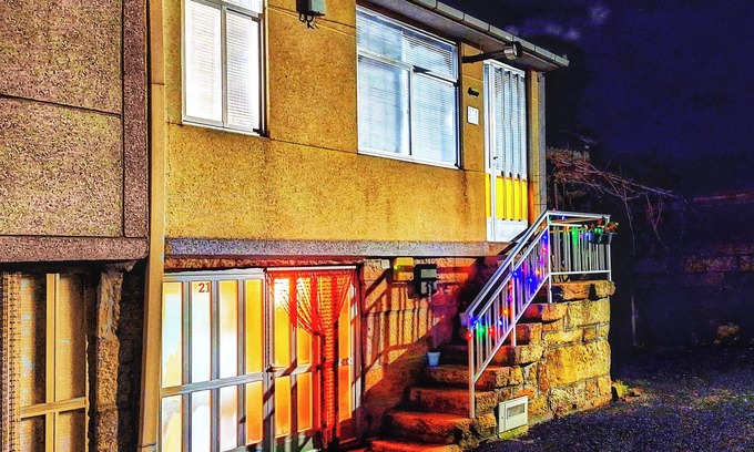 Arenteiro House | Entire Rural House with Fireplace, Farm with Barbecue and Pool included