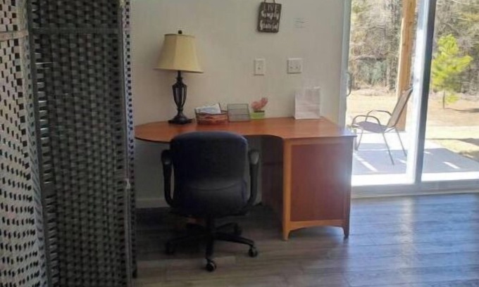 Harwood Lane Apartment | Entire Studio Apt + Patio + Lake View + Private