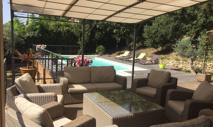 Villeneuve Villa | Entire villa with panoramic views in a privileged setting in the heart of the Luberon