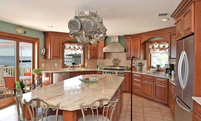 Mastic House | Entire Waterfront Home with Panoramic Views of the Bay and Private Beach