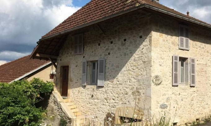 Pollieu House | Entre lac et Collines