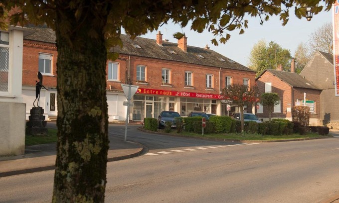 Rozoy-sur-Serre Hotel | Entre Nous