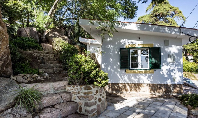 Malveira da Serra House | Entre Rochas Cosy Bungalow by CadenzaLux
