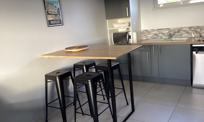 Cournonterral Apartment | Entre Sète et Montpellier Proche de la Plage Appartement Indépendant Dans Villa