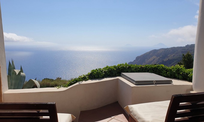 Monte Gallina Cottage | Eolie Getaway Relax sunsetTrekking Nature Lovers sauna private pool hot tub