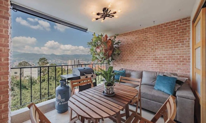 El Tesoro Apartment | EP| 3 bed/Br Apt W/city views, Great Location