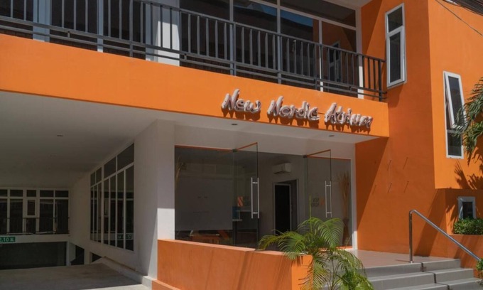 Pratumnak Hill Apartment | Equipped 30 m² studio in secure residence with swimming pool & beach 700m away !