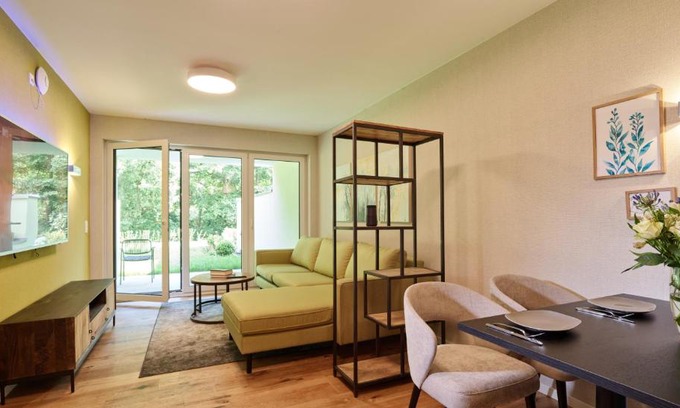 Trassem Apartment | Erasmus Lodge - Ferienwohnungen zum Wohlfühlen