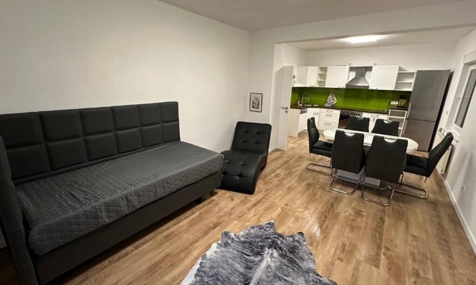 Sinsen-Lenkerbeck Apartment | Erdgeschosswohnung mit Garten - Guestrooms24 - Marl