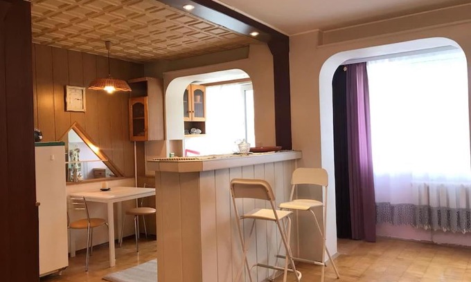 Visaginas Apartment | Erdvus butas su balkonu šalia ežero ir stadiono