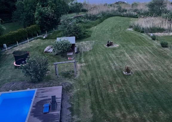 Alt Buchhorst Apartment | Erholen/Arbeiten in ruhiger Umgebung mit Seeblick
