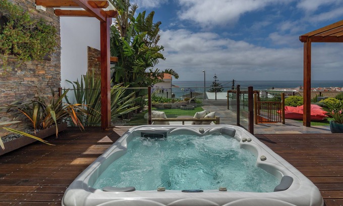 Ericeira House | Ericeira Sea View-large family home 5 minutes' walk from the beach